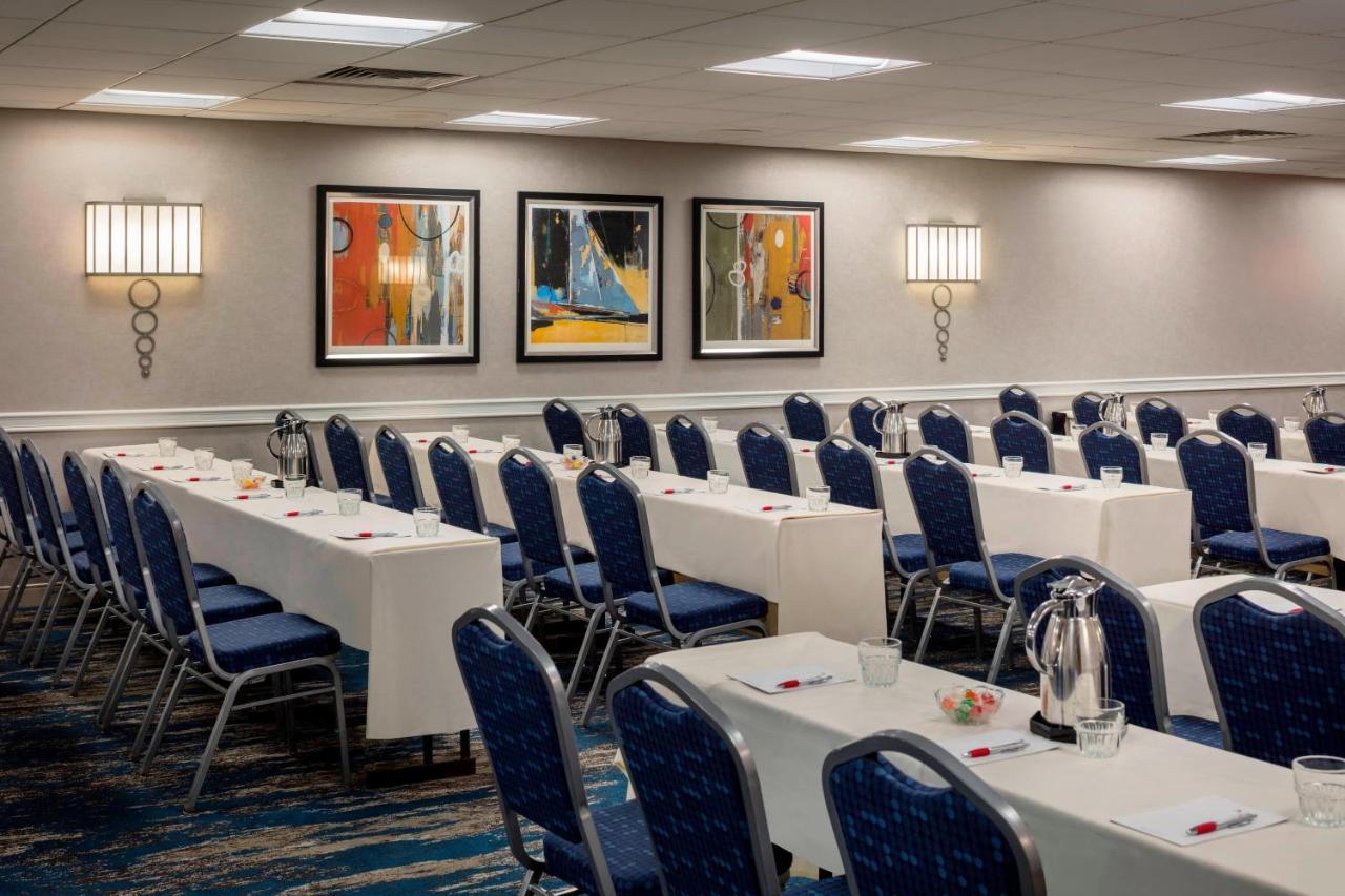 Hotel Boston Marriott Newton Extérieur photo