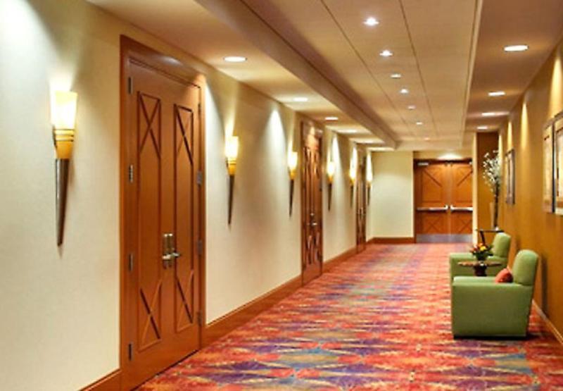 Hotel Boston Marriott Newton Extérieur photo