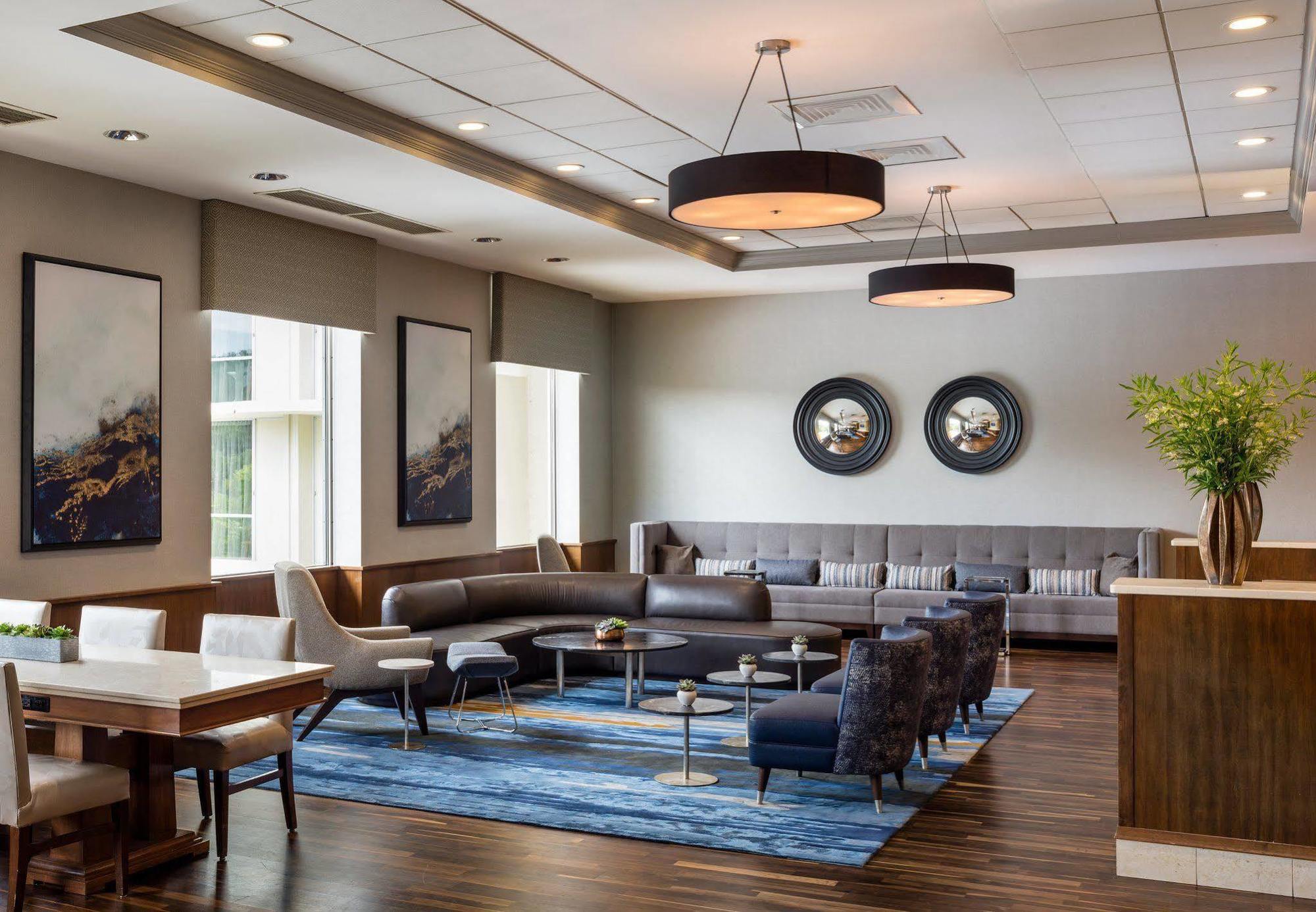 Hotel Boston Marriott Newton Extérieur photo