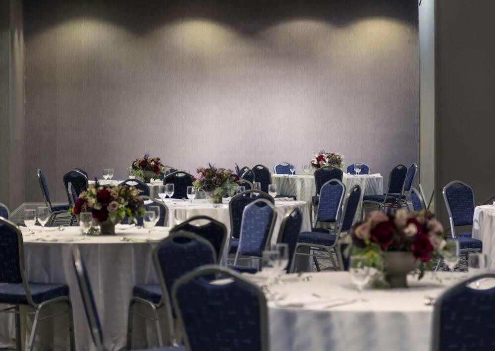 Hotel Boston Marriott Newton Extérieur photo